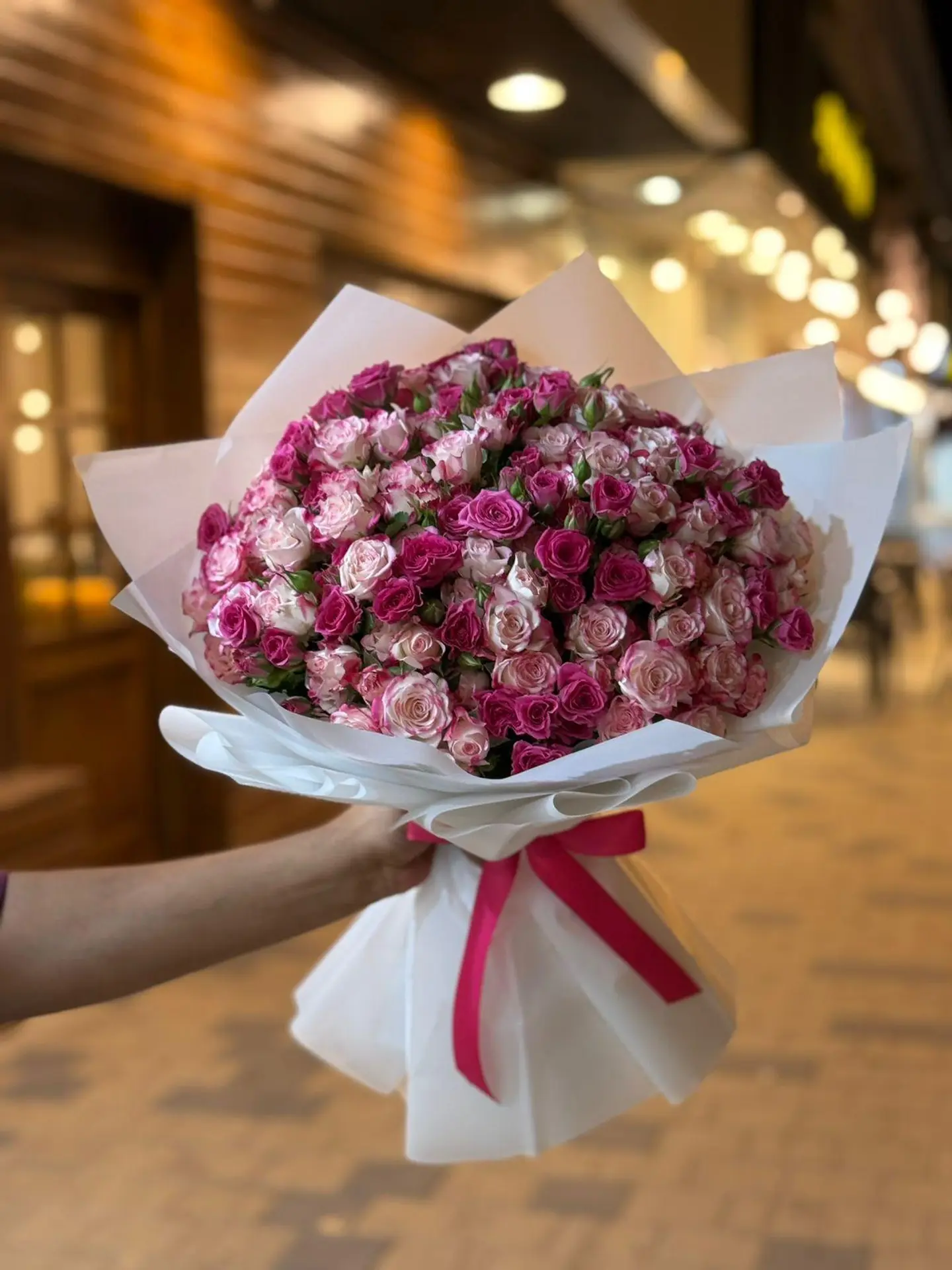 Bouquet Of Exquisite Floral Accents
