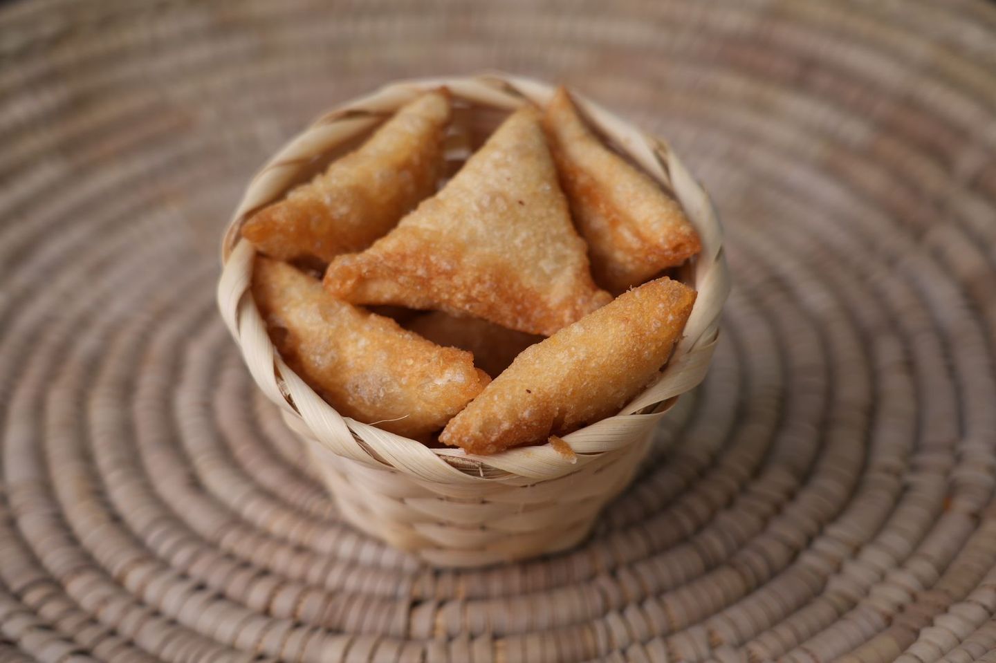 سمبوسة لحم حبه