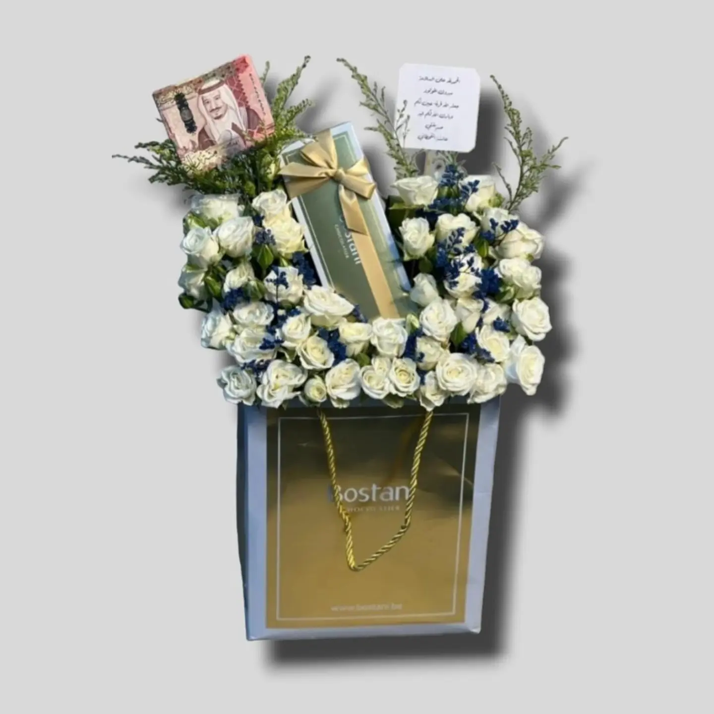 ورد مع بستاني 3