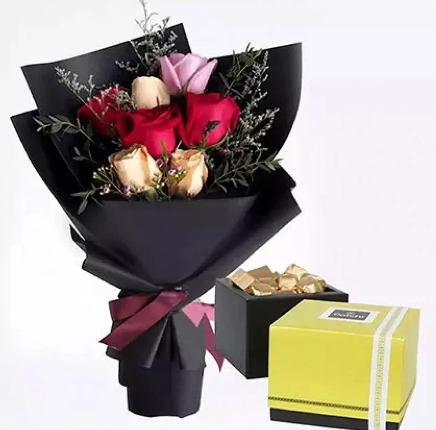 Assorted Roses And 250g Patchi Chocolate