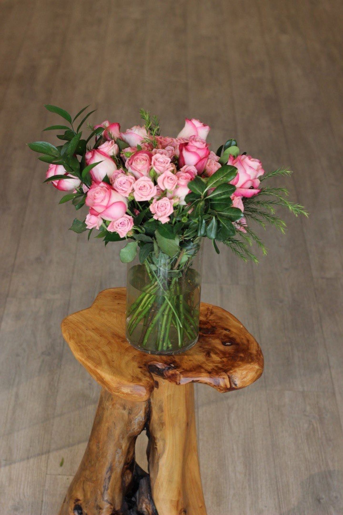Delicacy Of Roses