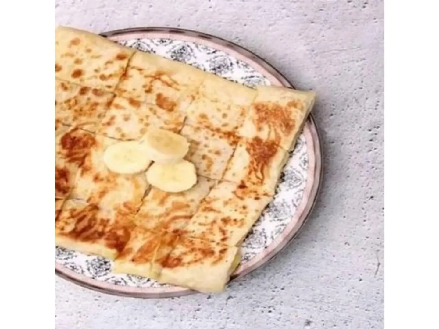 مطبق حلو بالموز