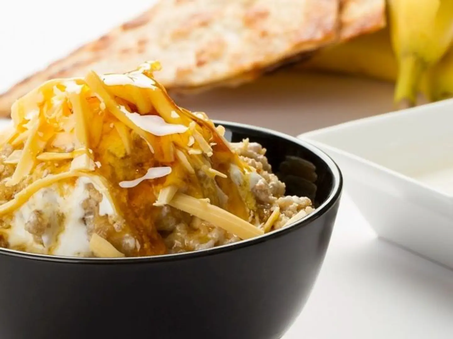 معصوب قشطة عسل جبنة شيدر دخن