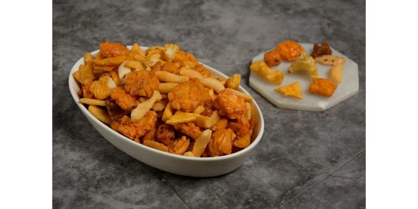 مكسرات يابانية