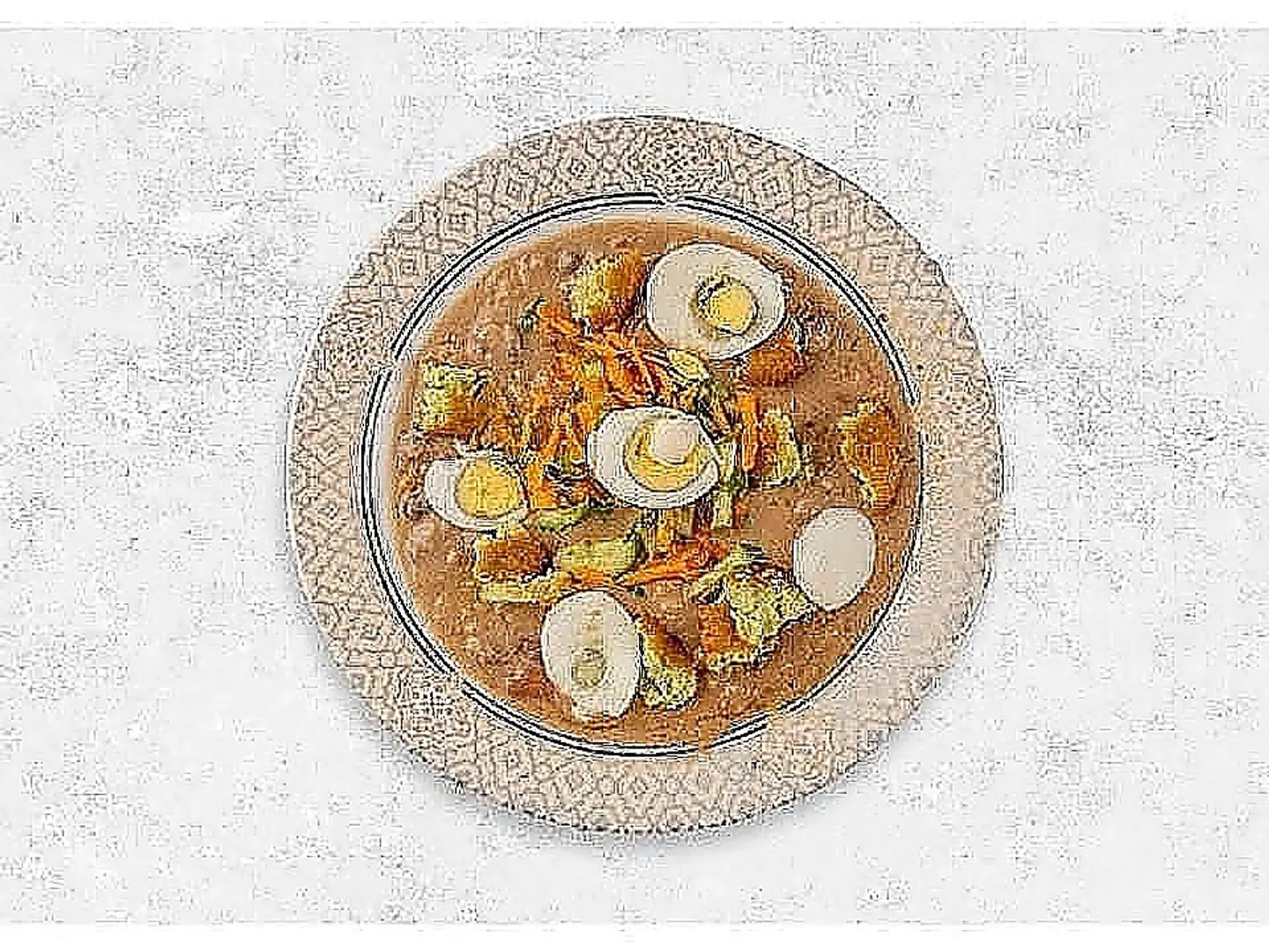 فول مع البيض المسلوق