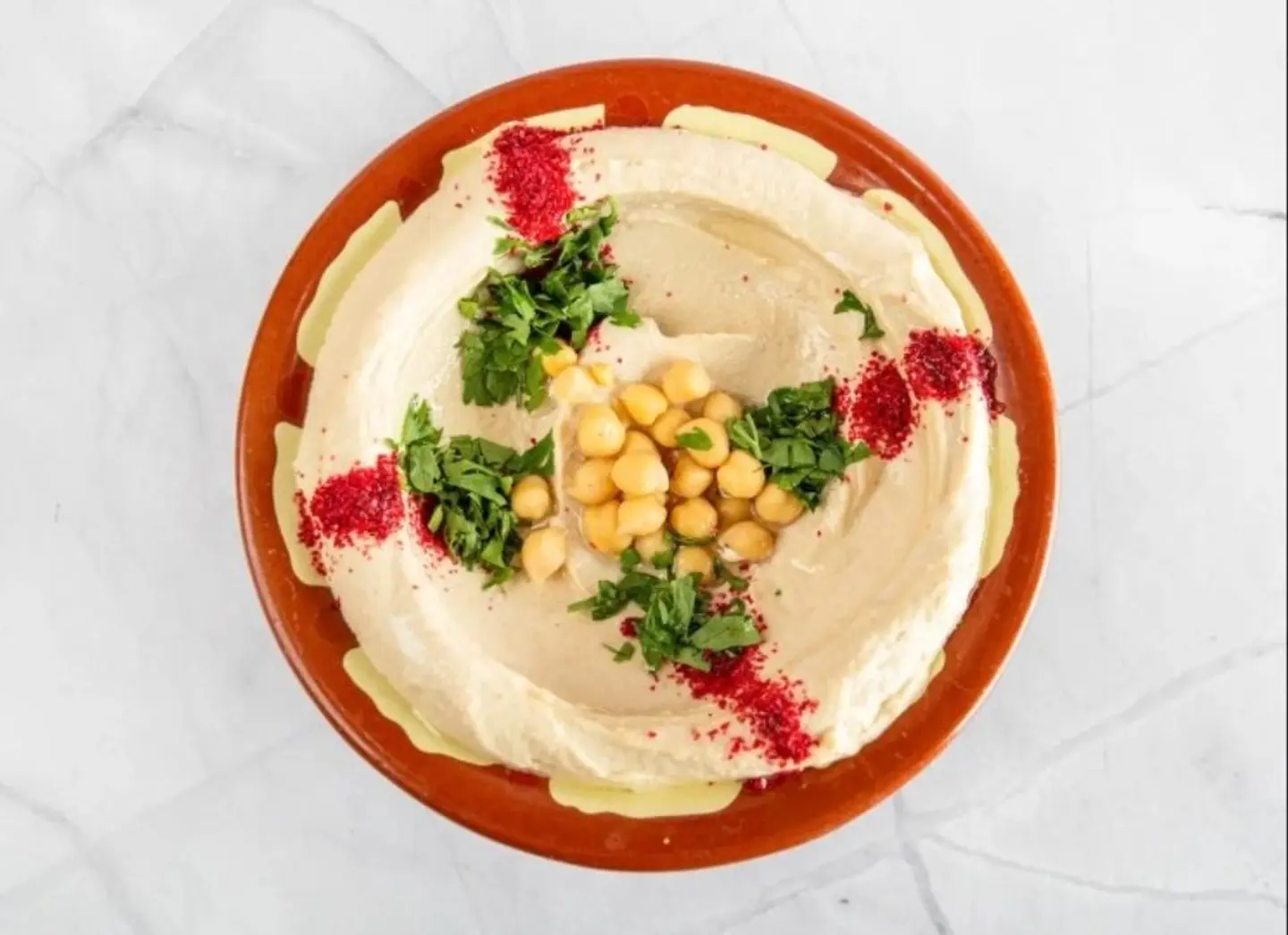 طبق حمص صغير