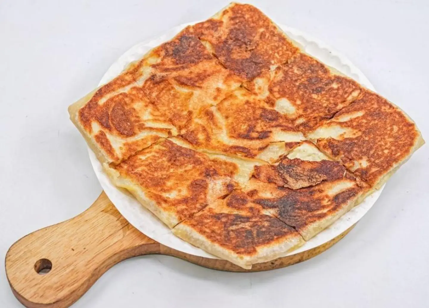 مطبق جبن سائل مع البيض