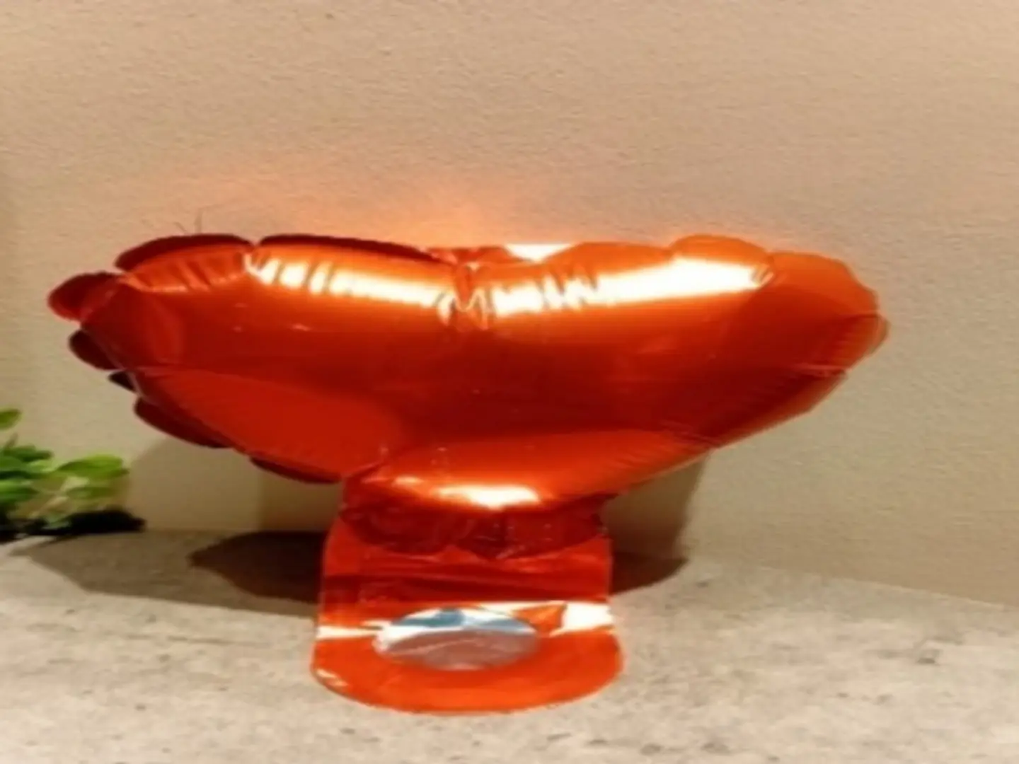 بالون قلب صغير