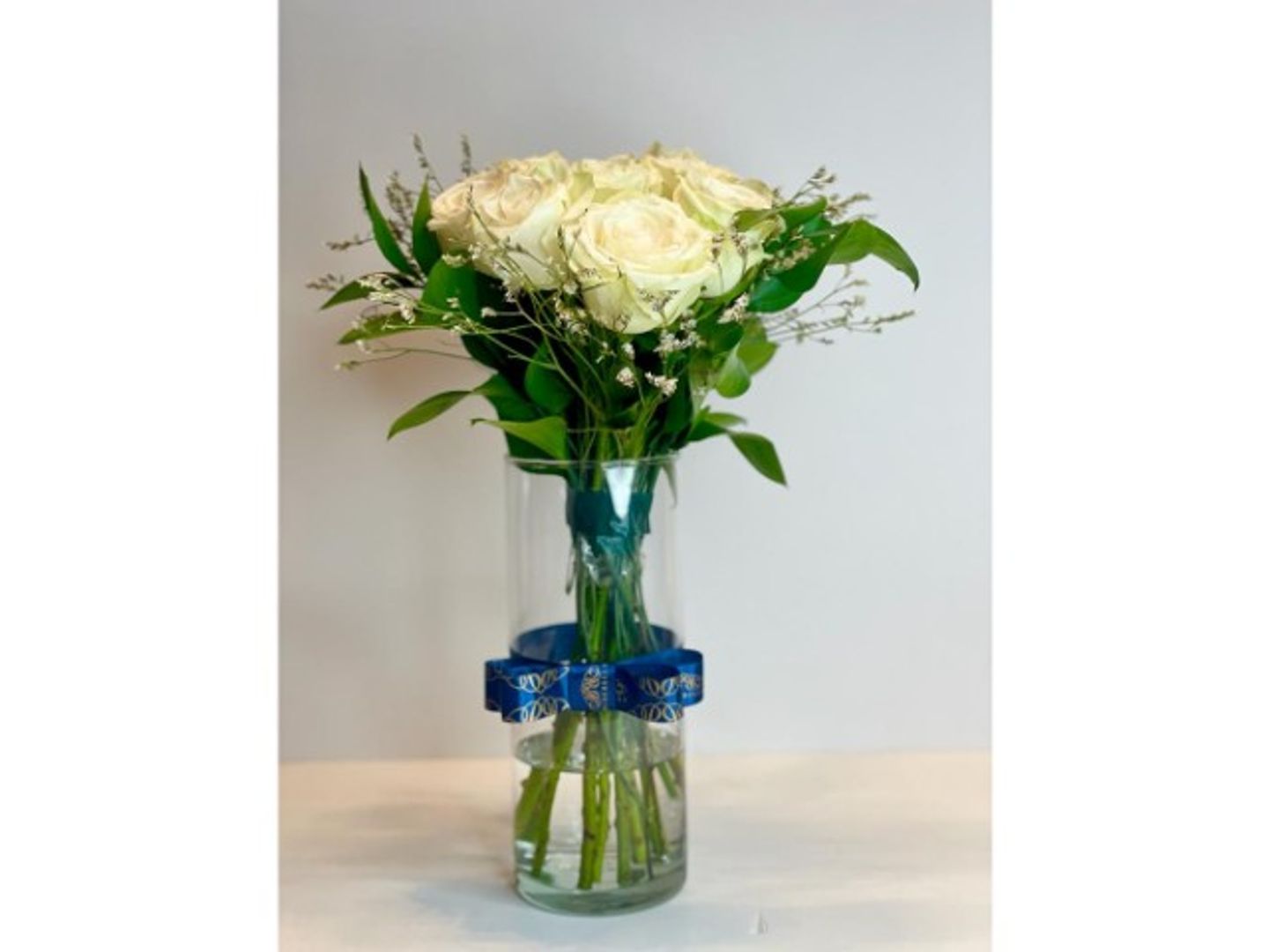 White Beauty Vase