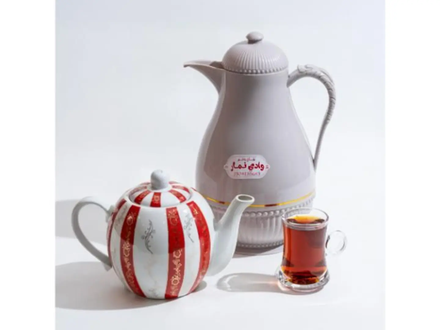 Ceylon Red Tea Flask With Mint And Basil