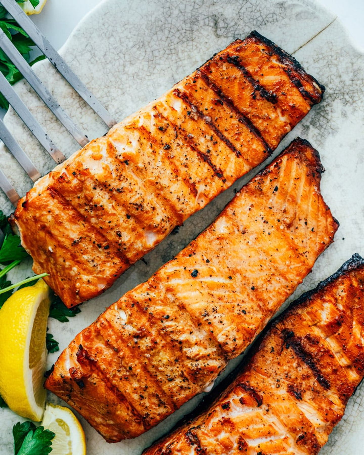 Grilled Salmon With Butter And Lemon