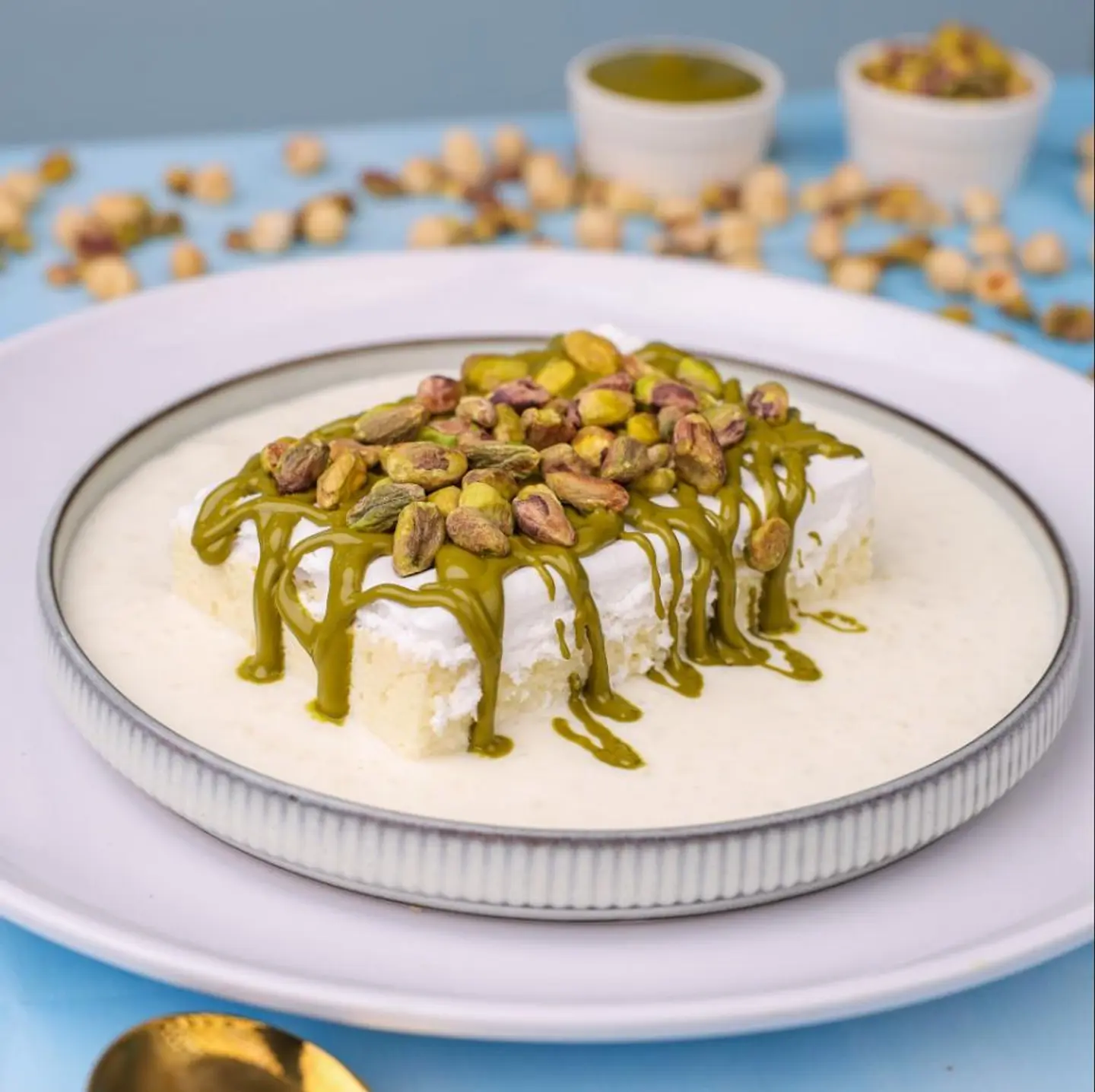 قشطوطة رز بلبن بستاشيو