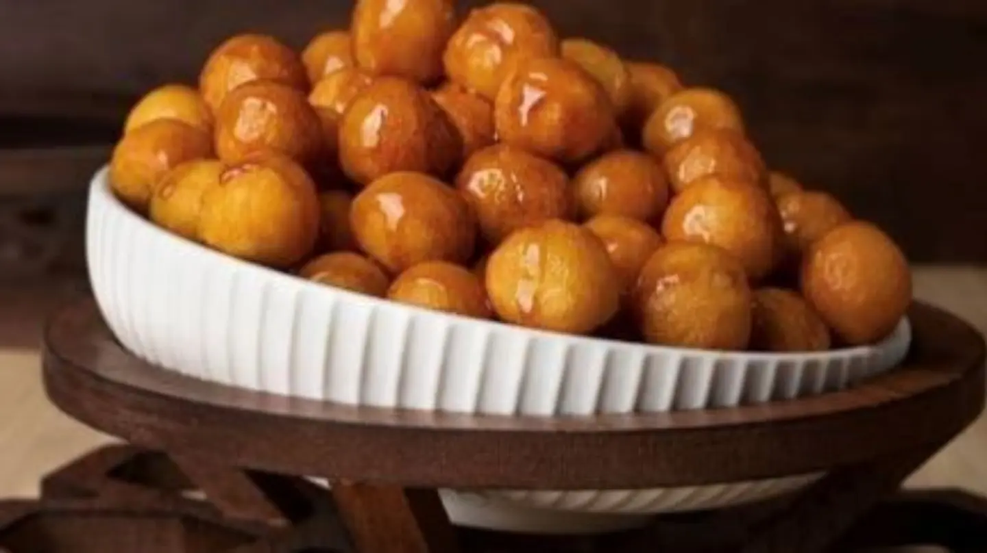 لقيمات كبير