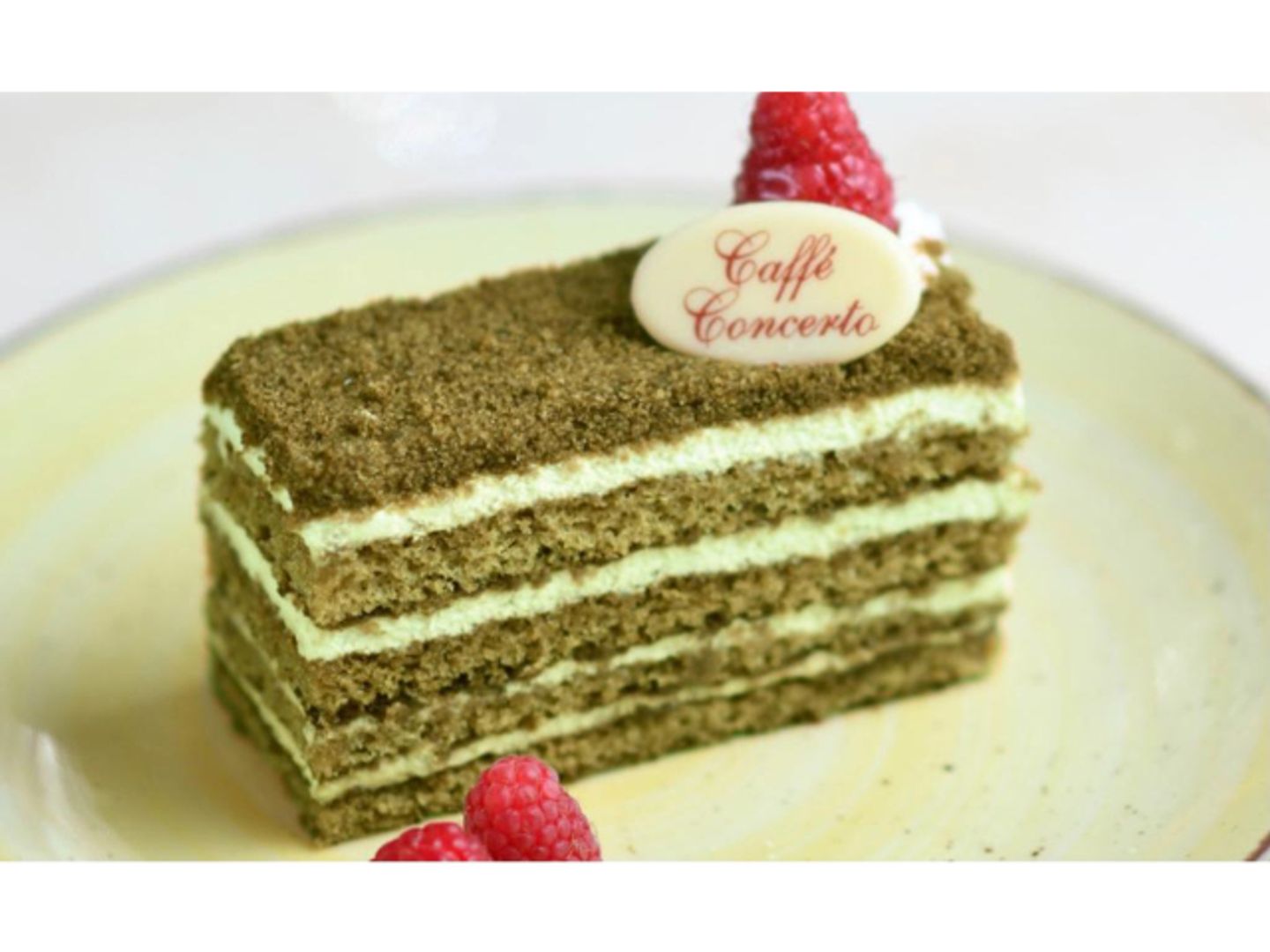 Pistachio And Honey Cake