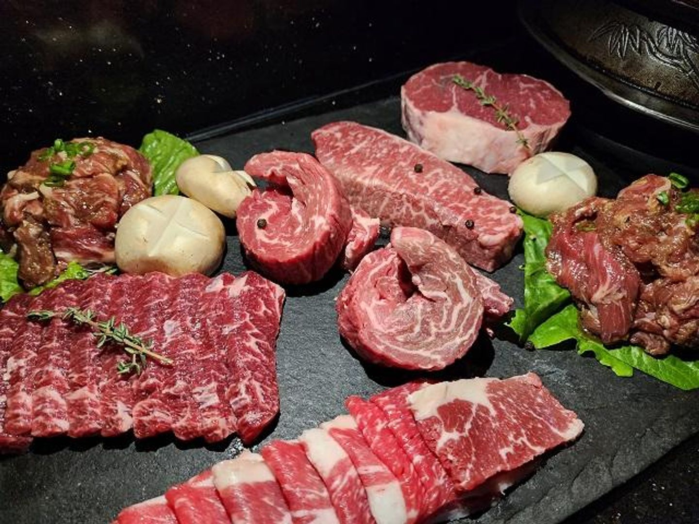 Charcoal Grilled Hanpan Modeum Gui 1200 For 4 To 5 Persons