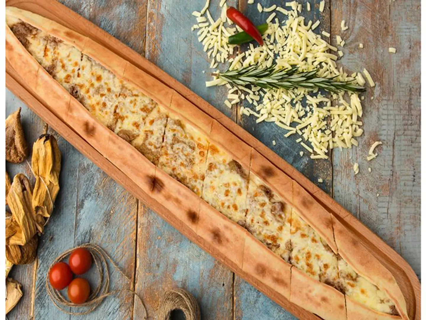 Meat And Cheese Pide