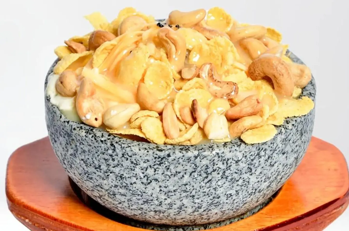 Royal Areekah With Nuts And Cornflakes
