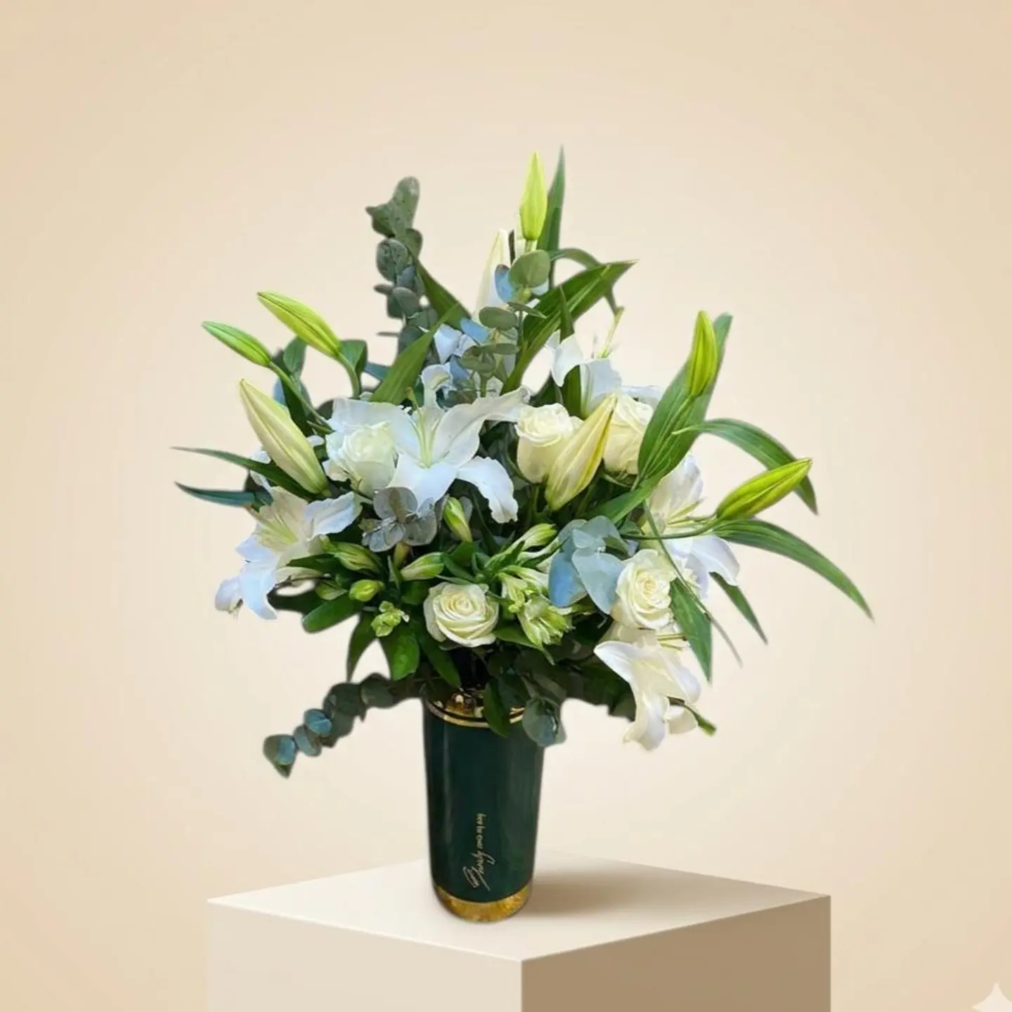 Elegant White Rose Lily Vase