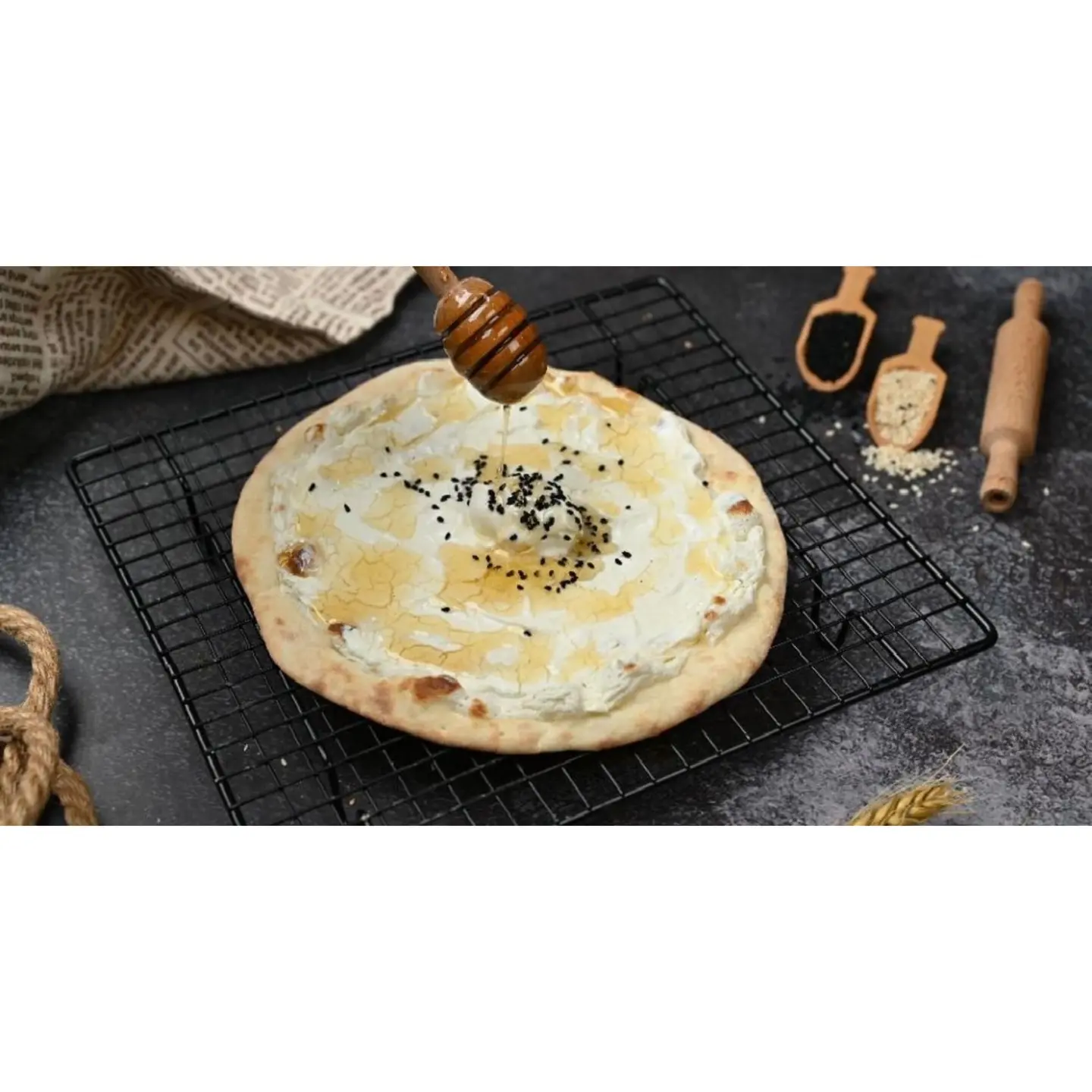 فطيرة ثلاث اجبان عسل