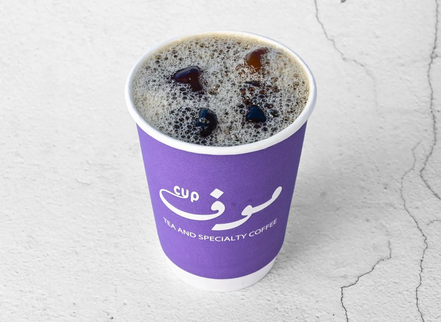 قهوه بارد وسط كولومبي