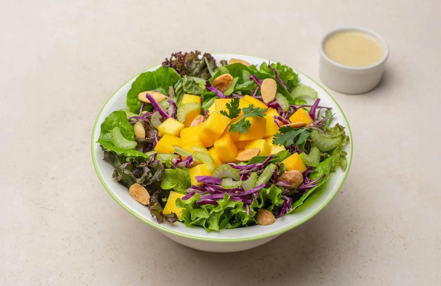 وعاء مانجو بانجو