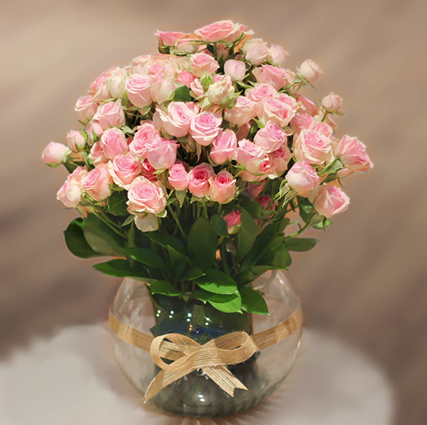V2   Pink Baby Rose Vase