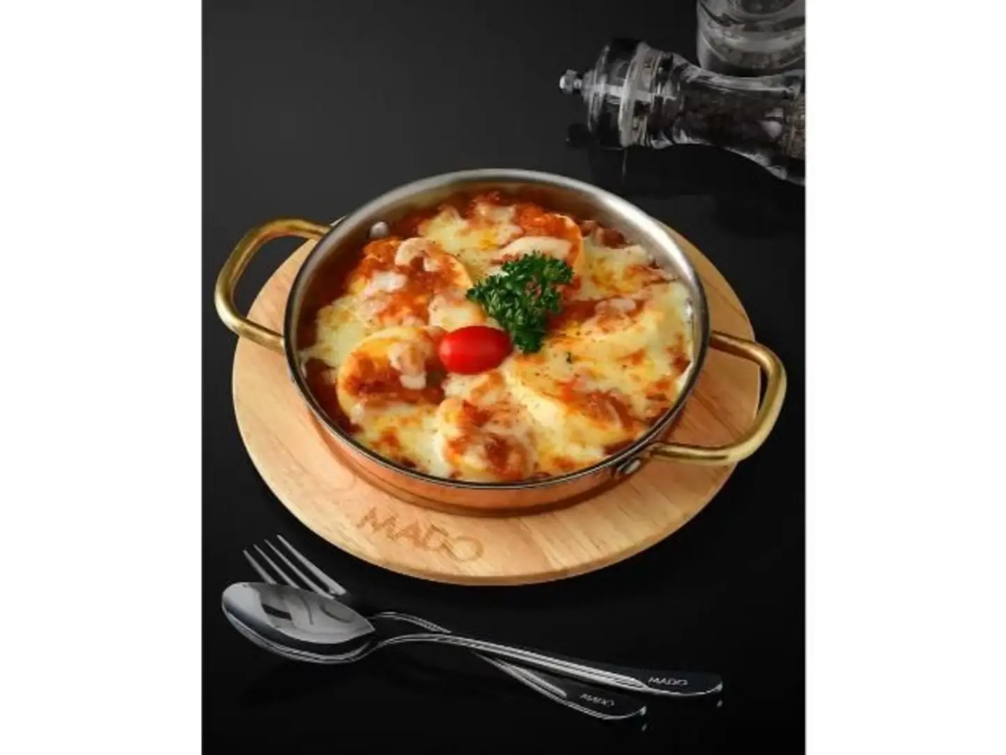 Menemen With Boiled Egg And Cheese