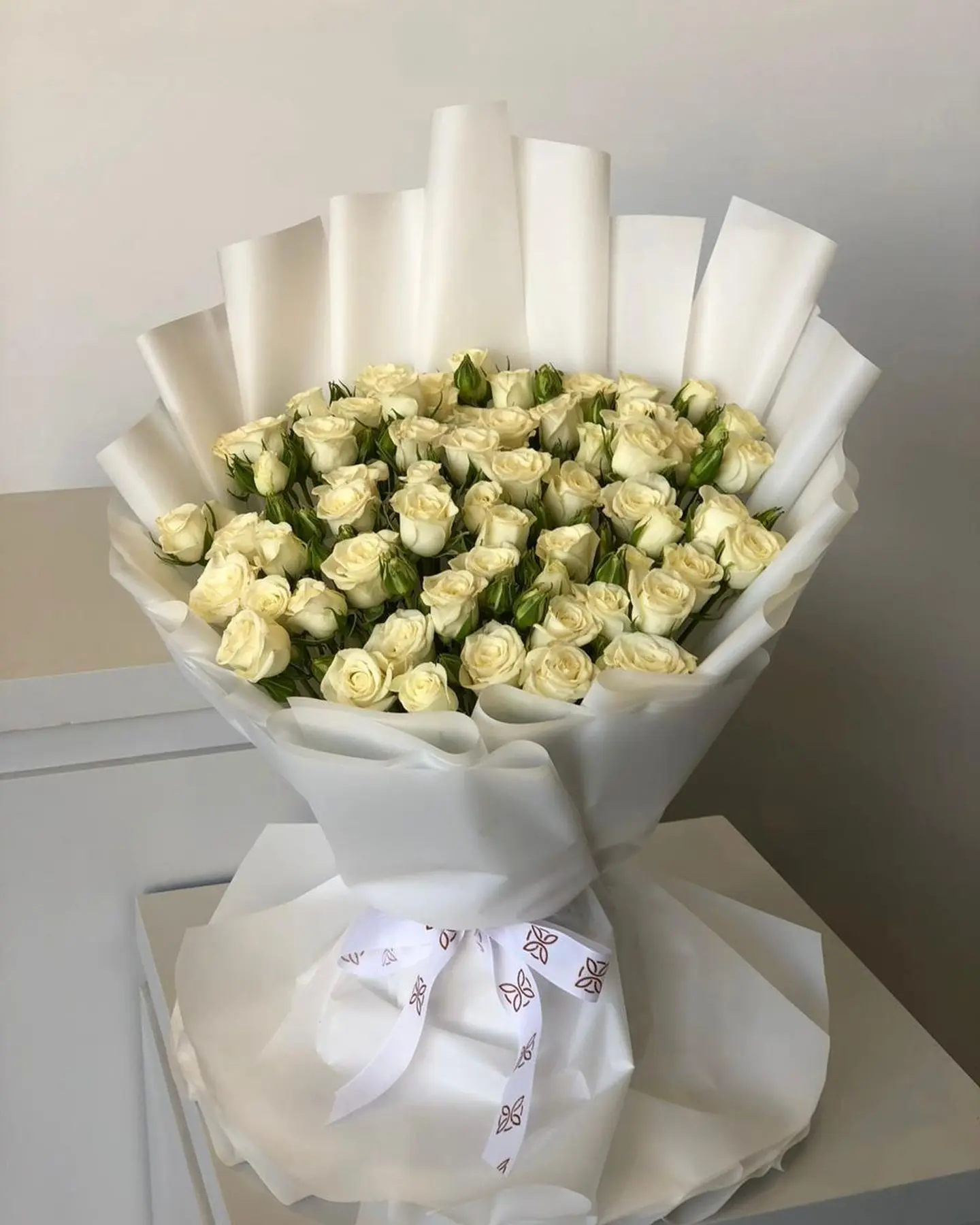 ⁠بوكيه بيبي روز ابيض 36