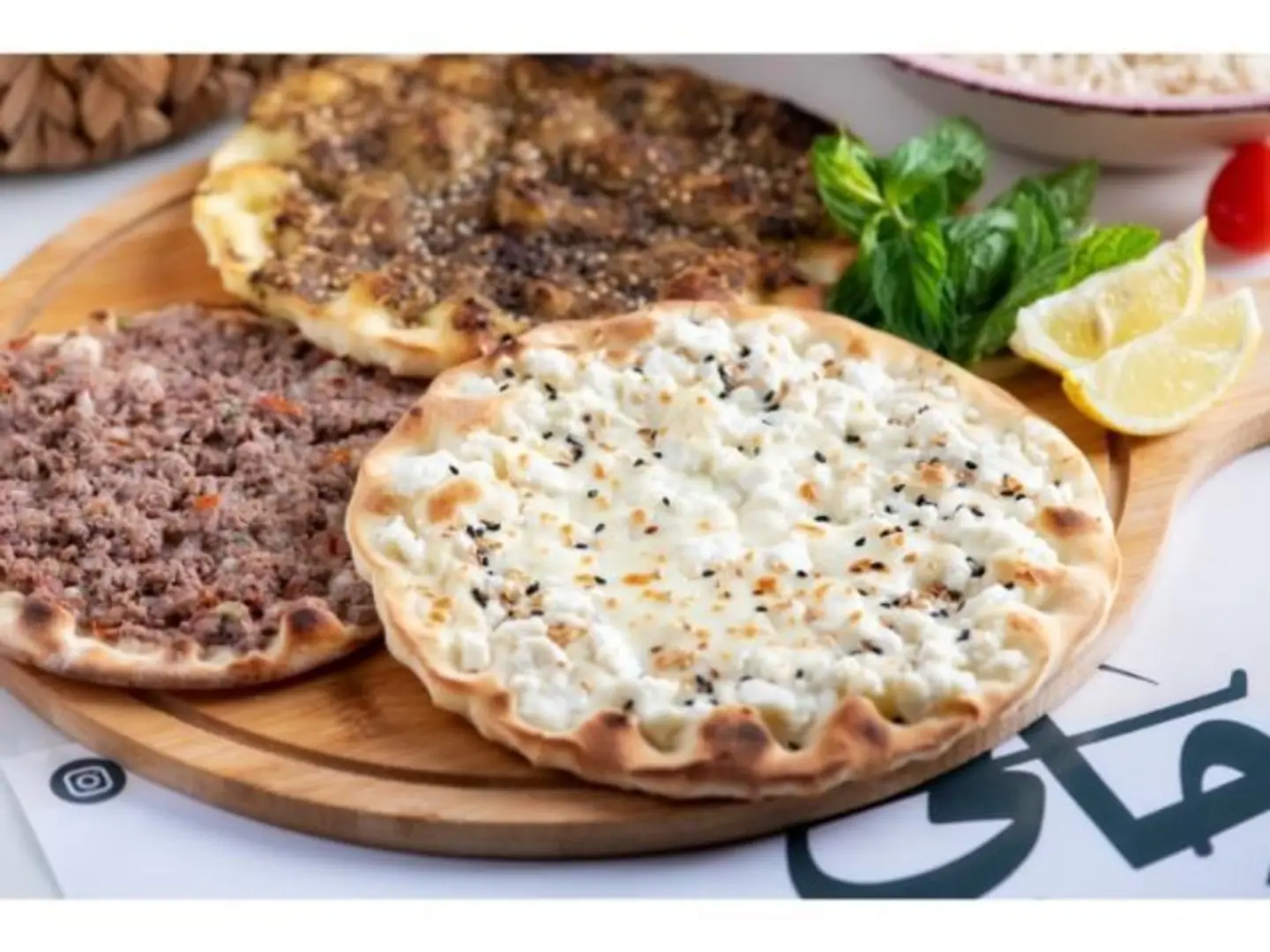 مناقيش مشكلة