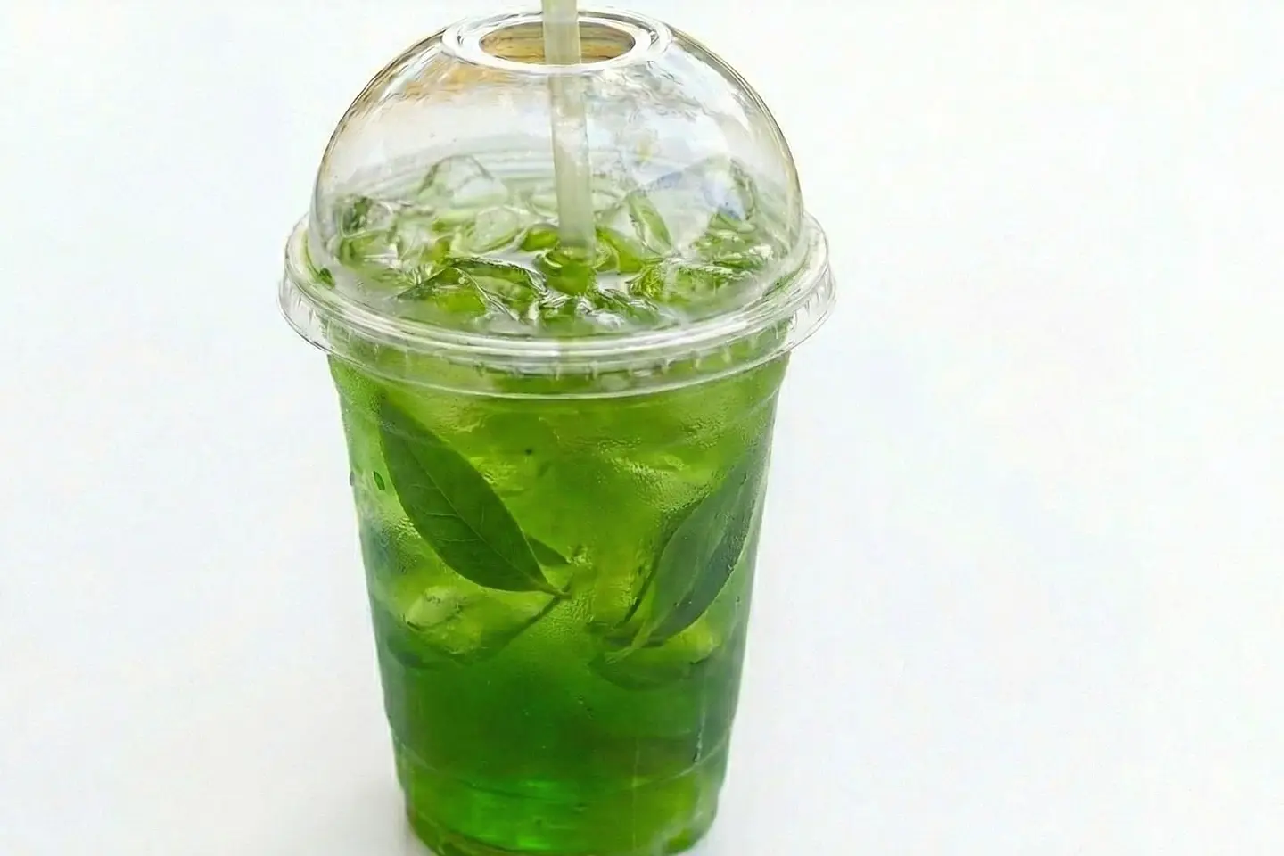 شاهي مثلج بالليمون