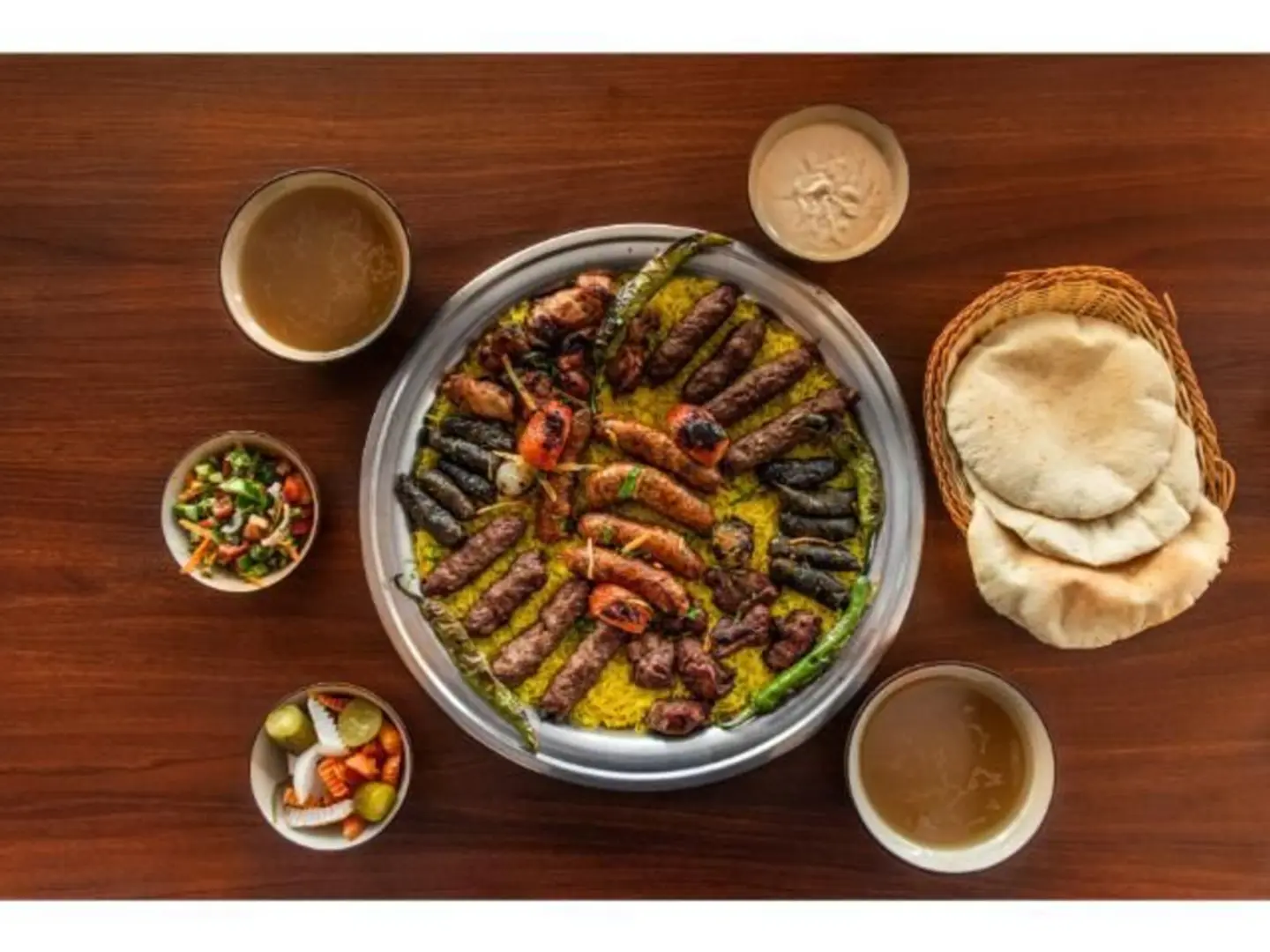 صينية الانتيم