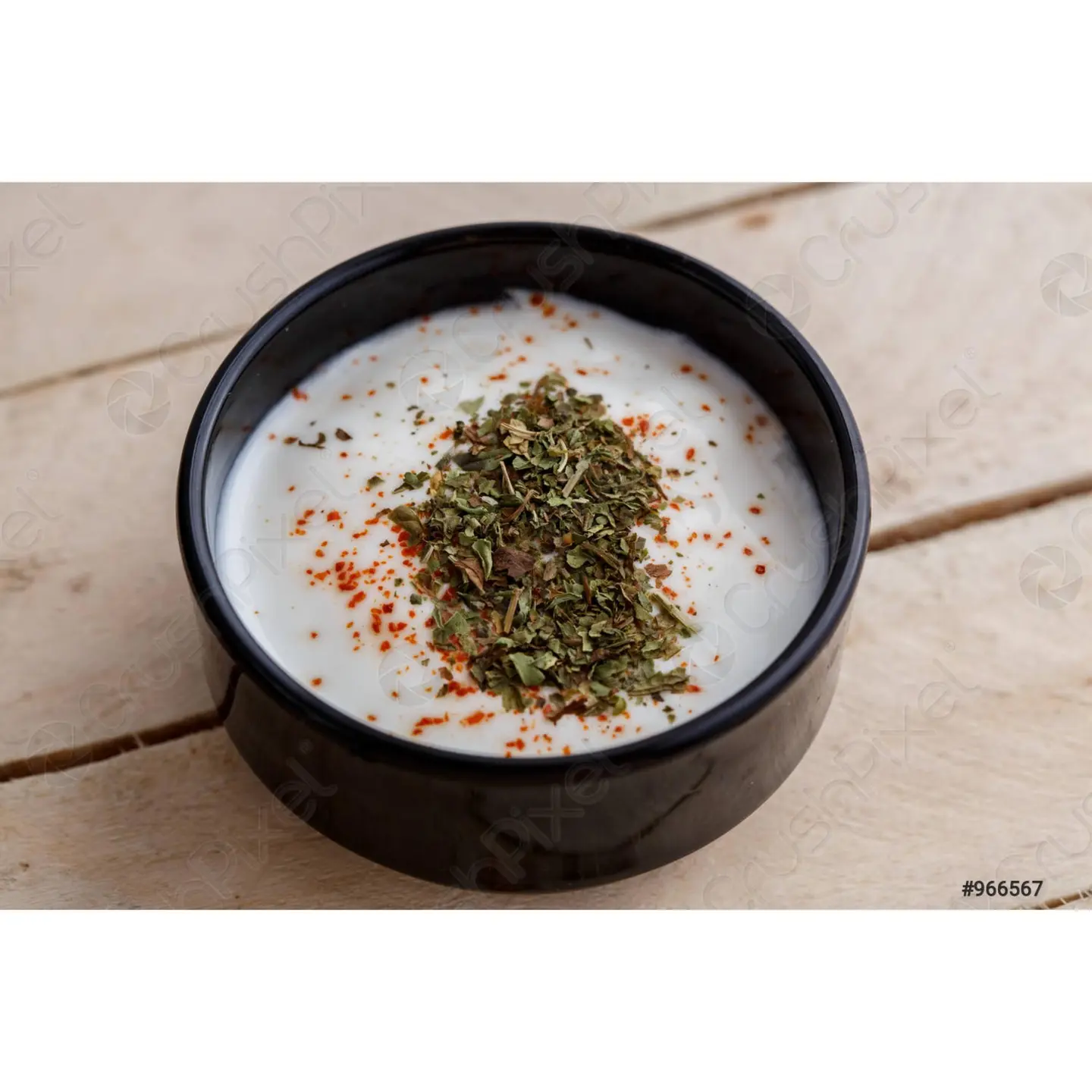 زبادي مع بهارات