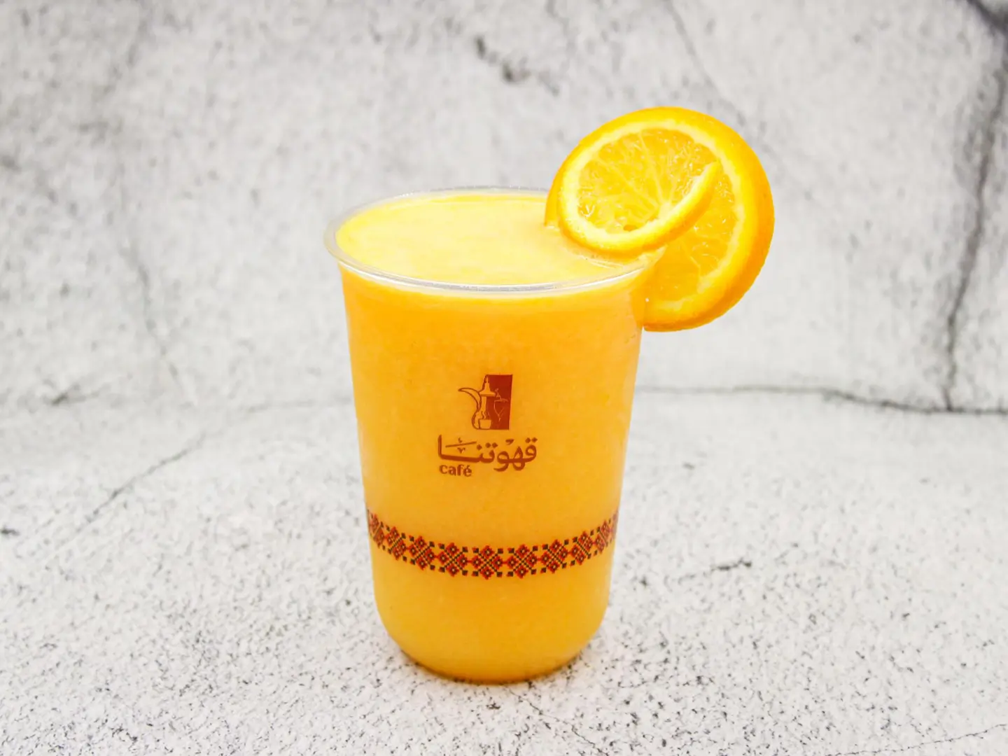 عصير برتقال طازج