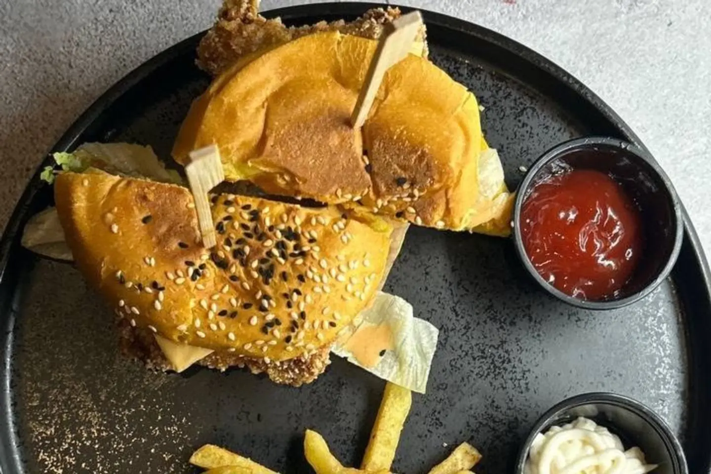 برجر دجاج كرنشي