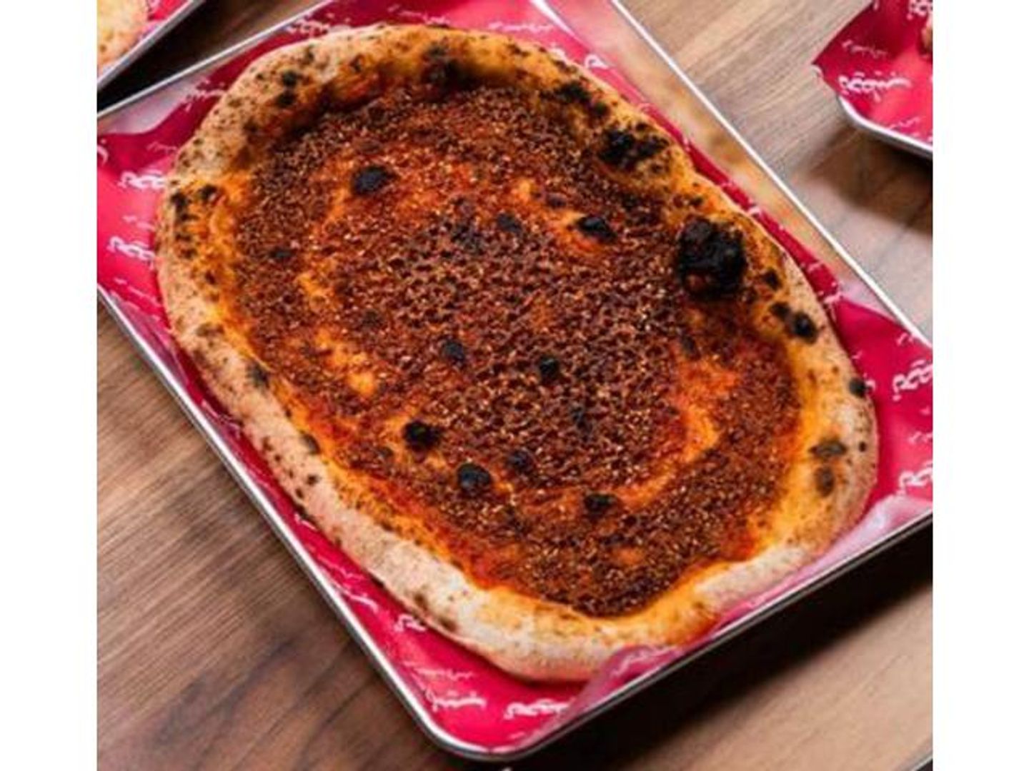 مناقيش زعتر محمرة