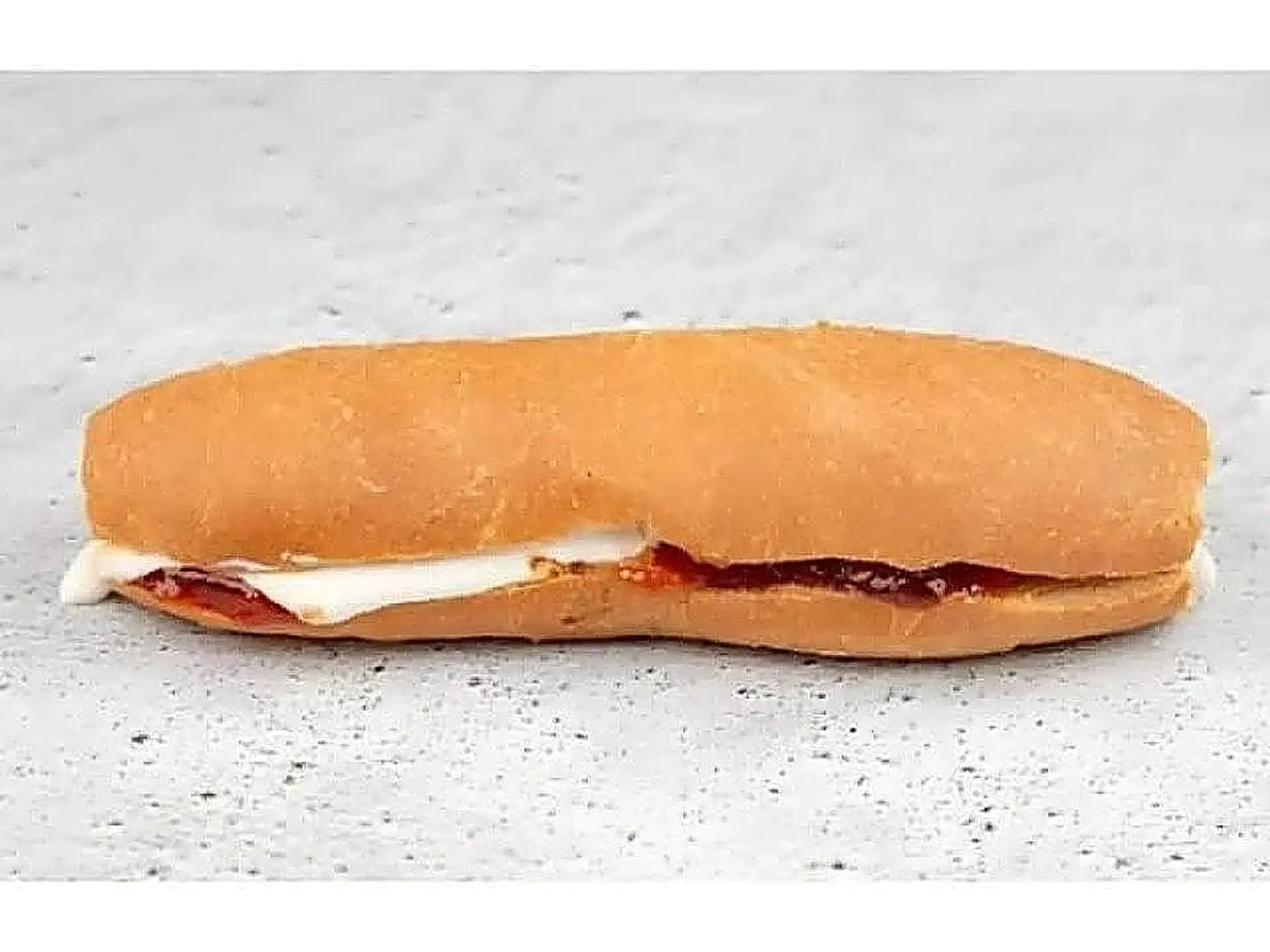 سندوتش جبنة مربى