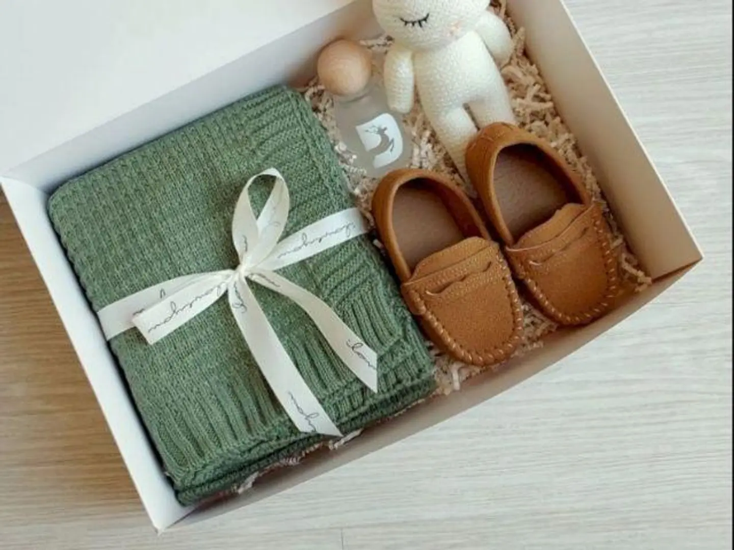 مفرش زيتي مع عطر