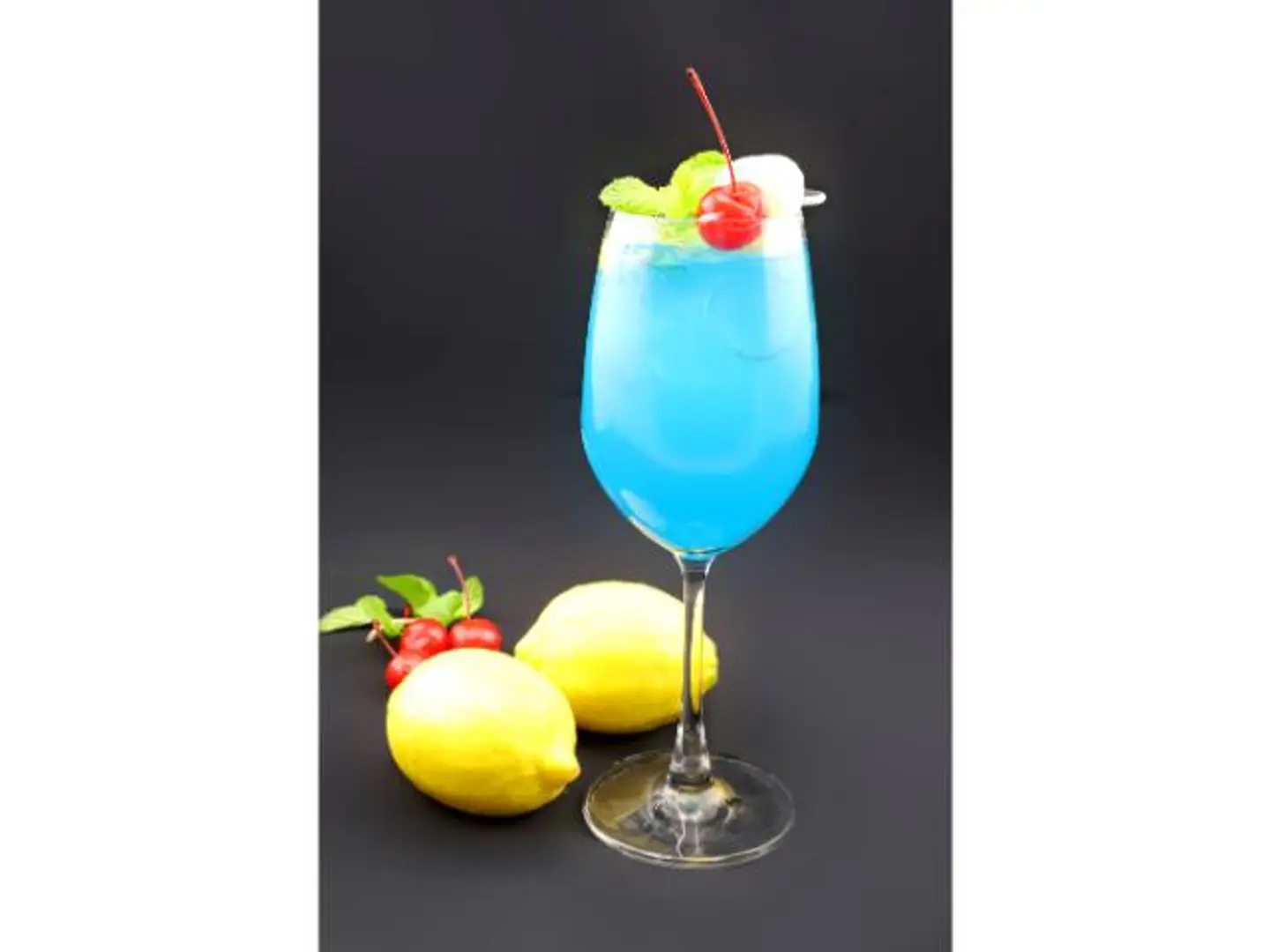 Blue Sky Mojito
