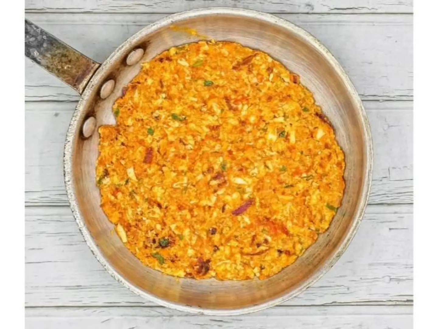 فول مع التونة