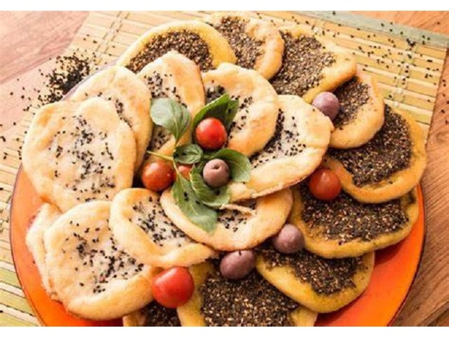 مشكل مناقيش وسط