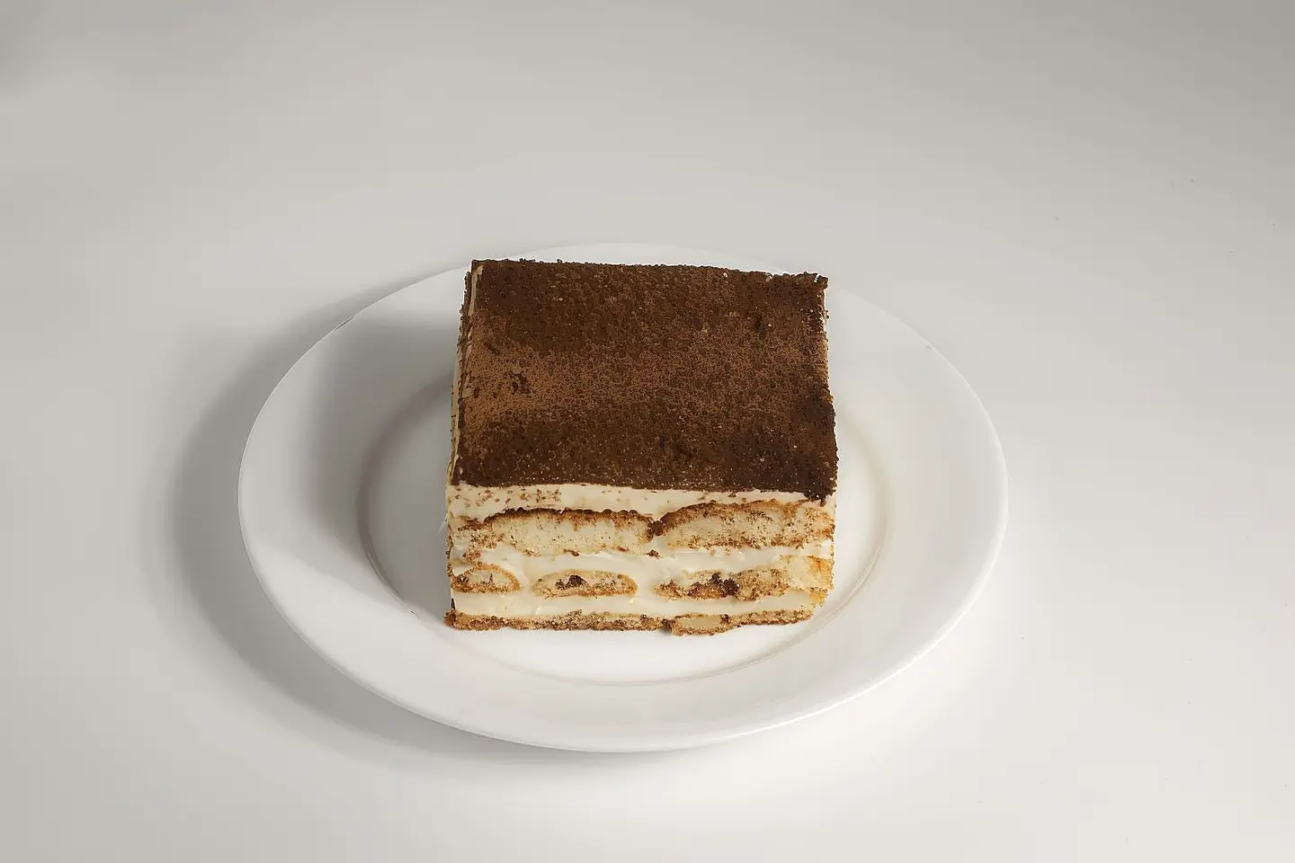 Tiramisu Cake