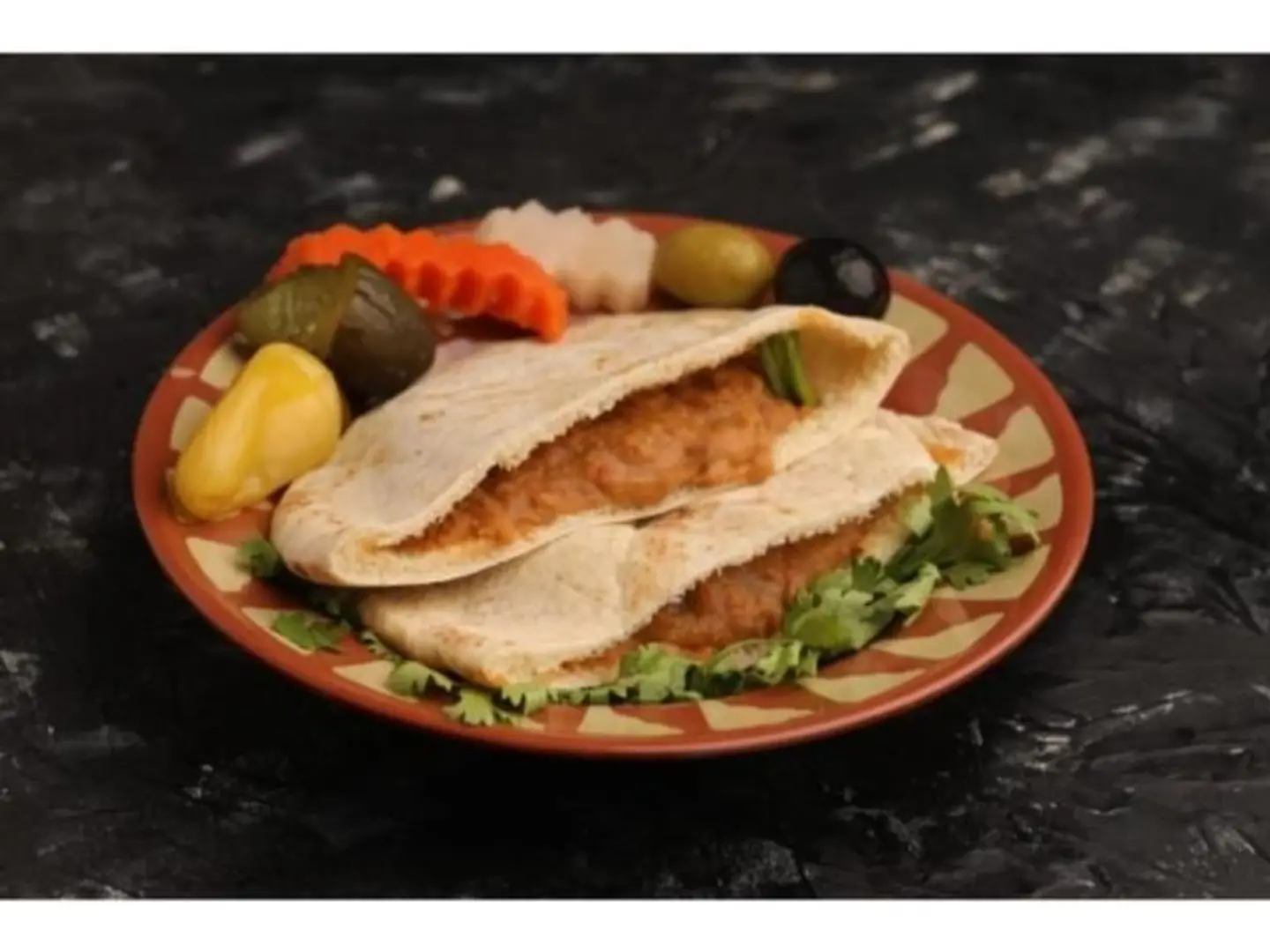 Round Foul Sandwich
