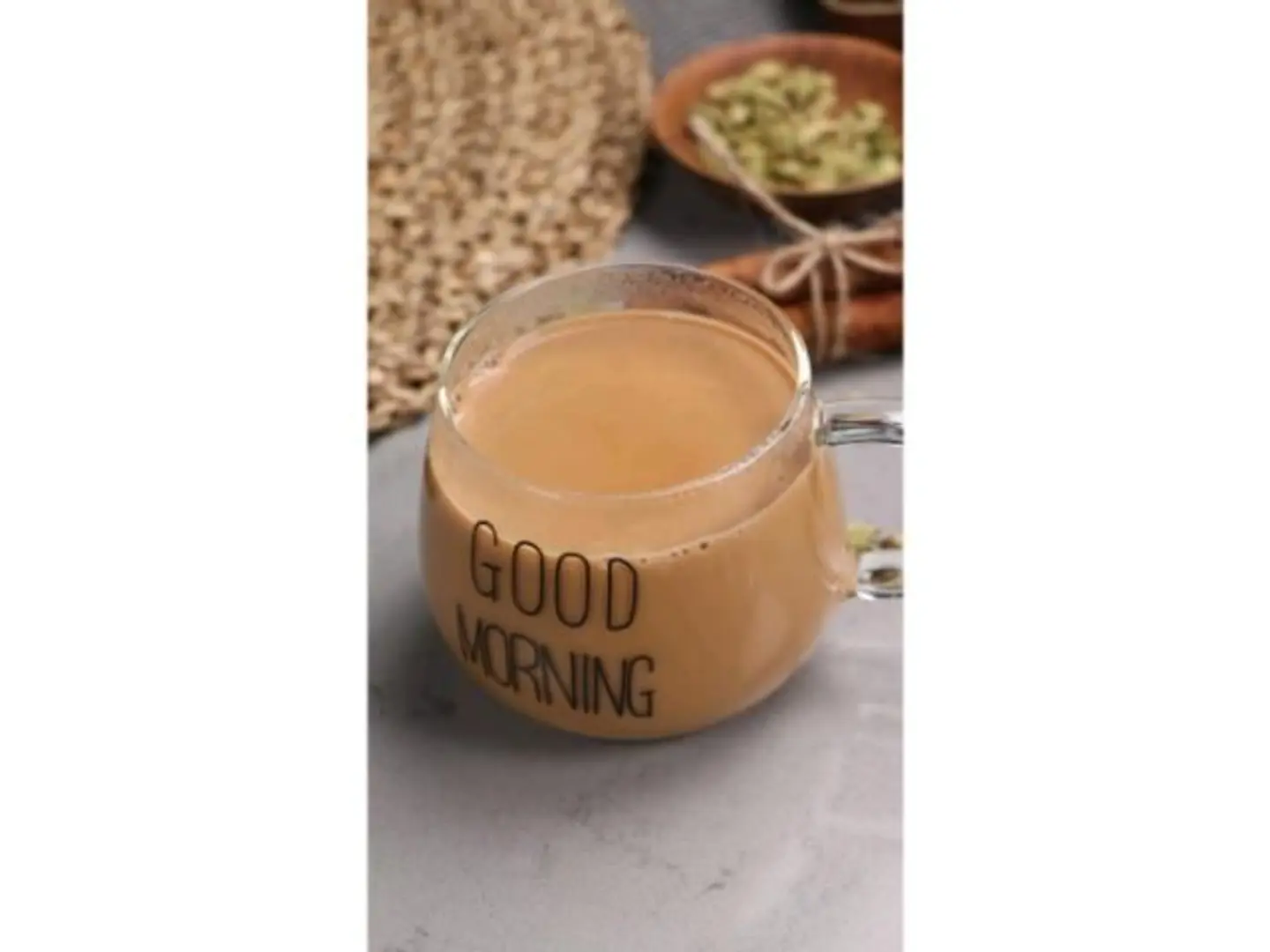 شاي بالحليب المبخر