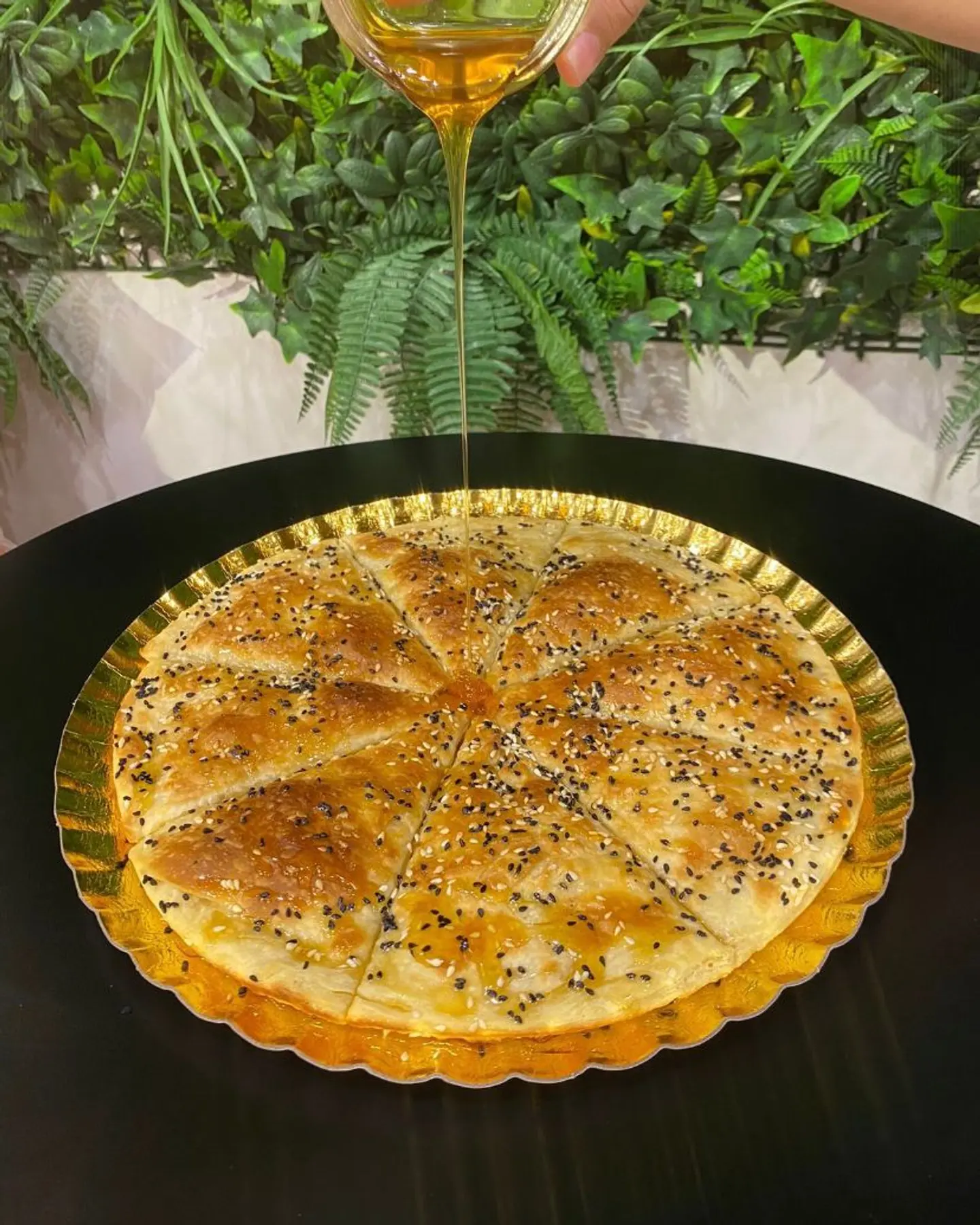 بنت الصحن سادة بالعسل