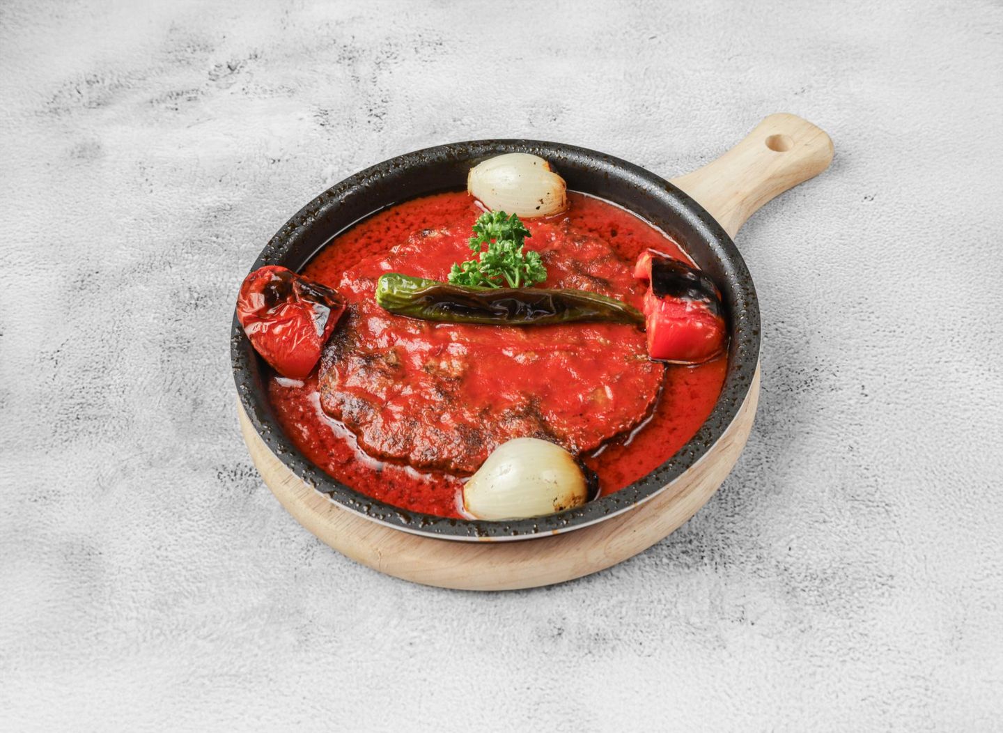 Meat With Tomato Sauce
