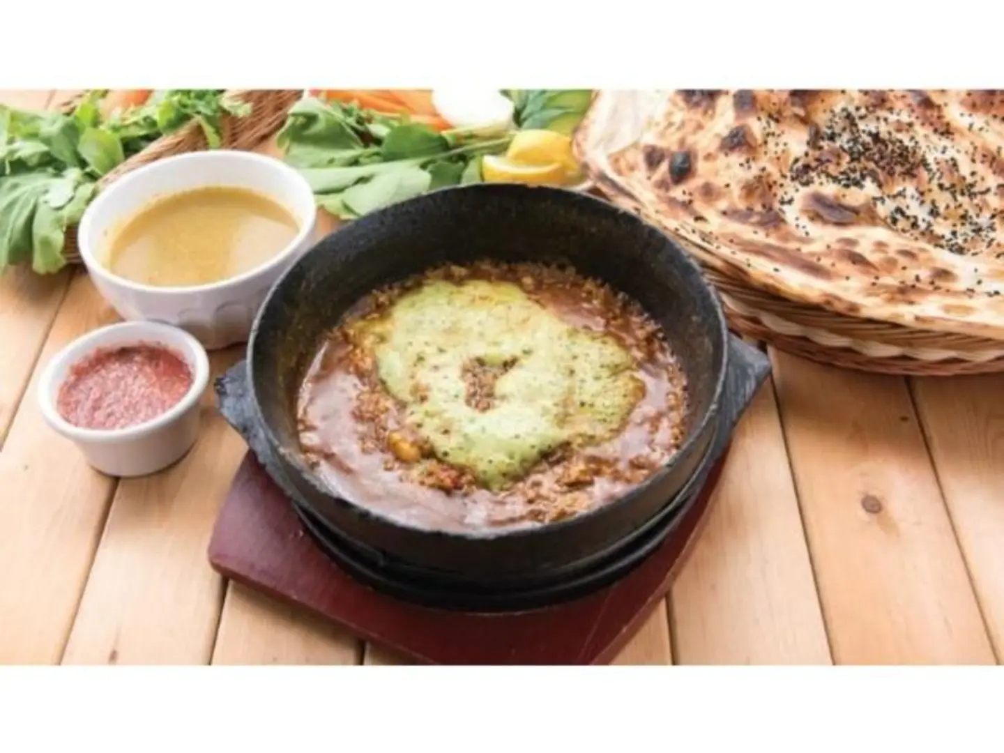 سلتة بالتونة