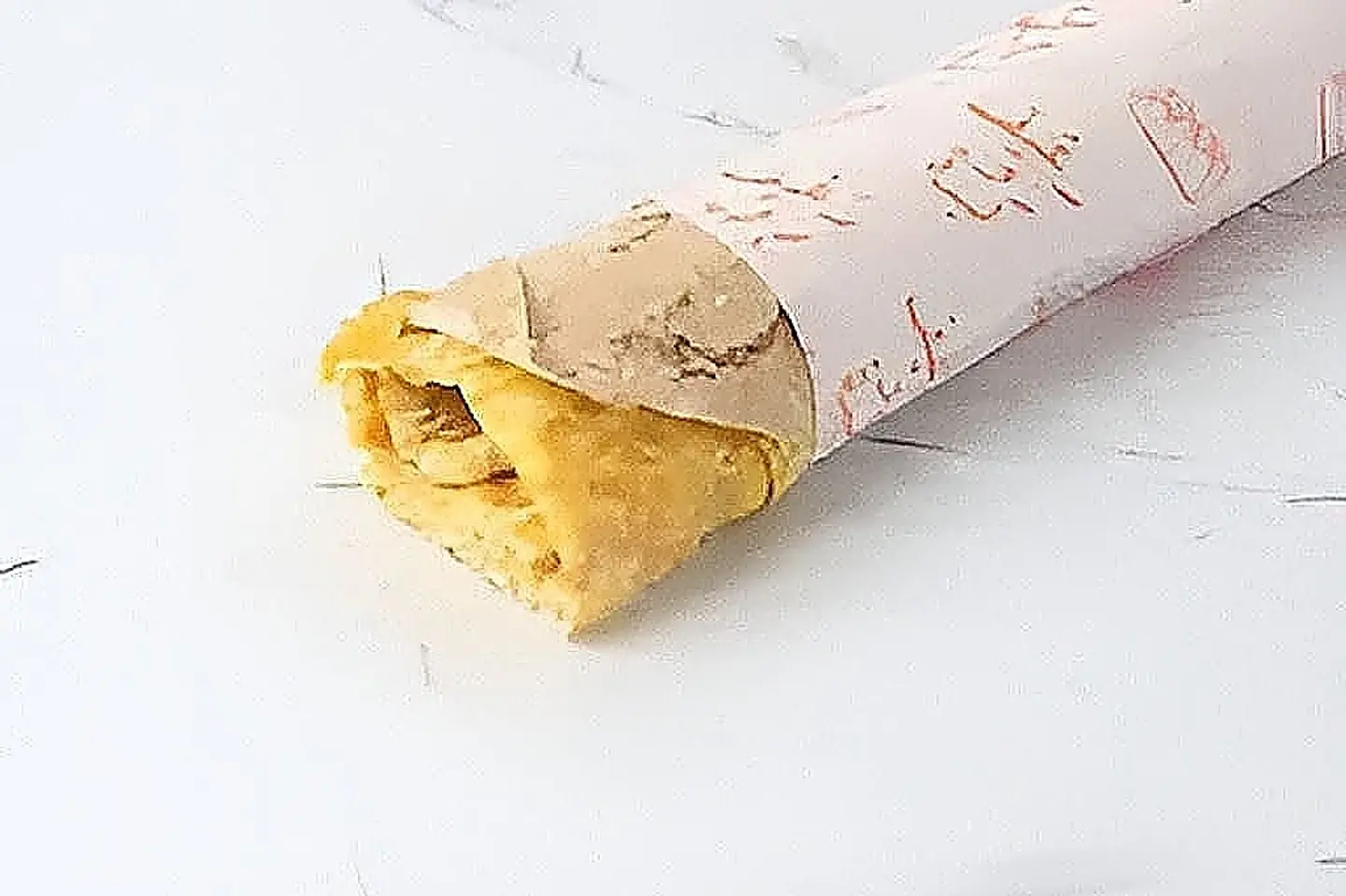 ساندوتش صاروخ بيض