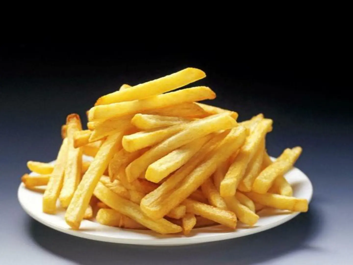 صحن بطاطس وسط