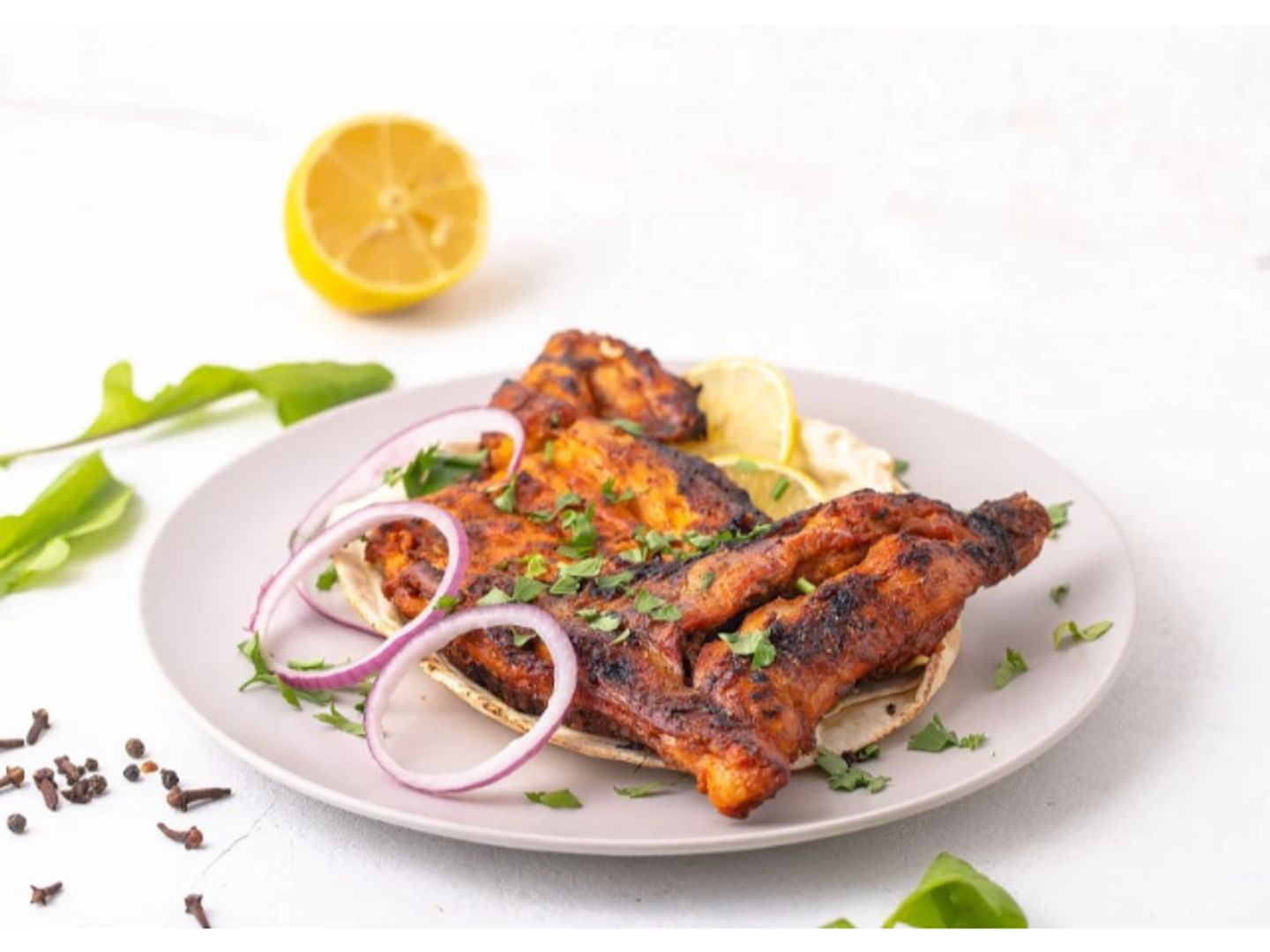 نص حبة دجاج على الفحم بدون ارز
