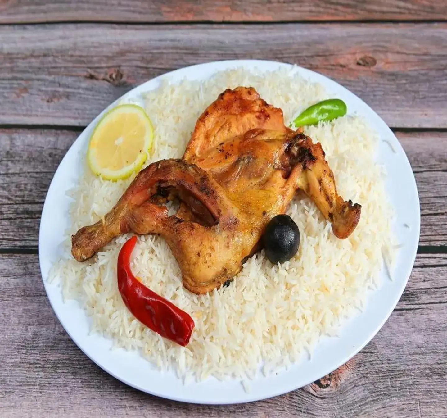 دجاج مظبي مع الأرز